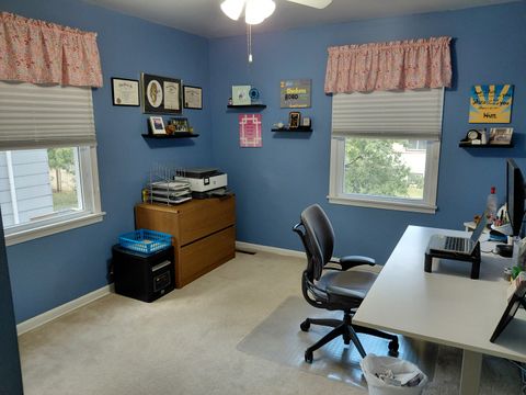 Tiny photo for 827 S McKinley Avenue, Kankakee, IL 60901 (MLS # 12490571)