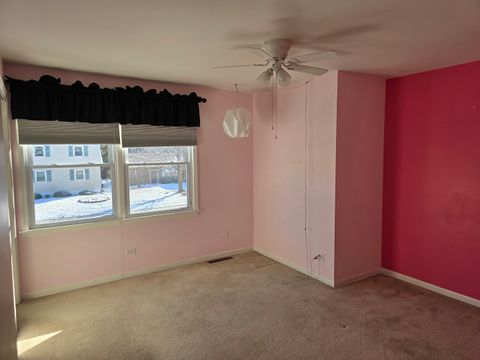 Tiny photo for 827 S McKinley Avenue, Kankakee, IL 60901 (MLS # 12490571)
