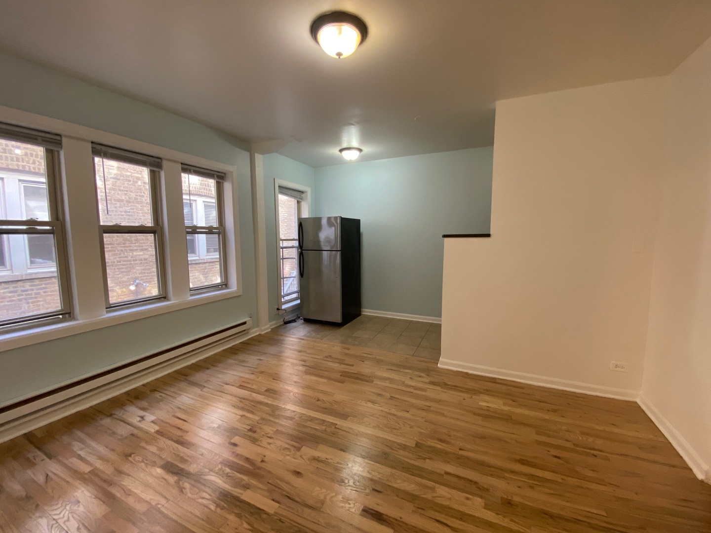 1332 W Hood Avenue 204