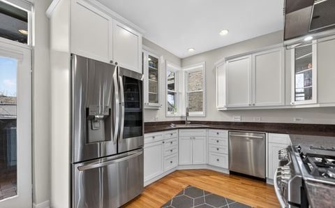 Tiny photo for 1455 N Maplewood Avenue #2E, Chicago, IL 60622 (MLS # 12629081)