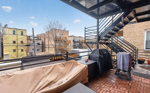 Tiny photo for 1455 N Maplewood Avenue #2E, Chicago, IL 60622 (MLS # 12629081)