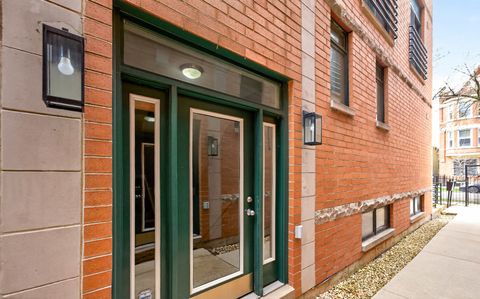 Tiny photo for 1455 N Maplewood Avenue #2E, Chicago, IL 60622 (MLS # 12629081)