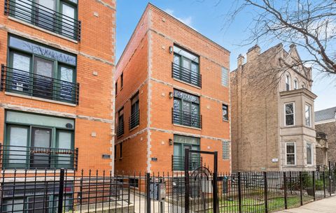 Photo of 1455 N Maplewood Avenue #2E, Chicago, IL 60622 (MLS # 12629081)
