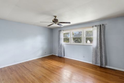 Tiny photo for 133 Coral Lane, Wheeling, IL 60090 (MLS # 12495319)
