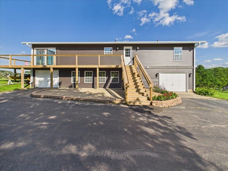1722 Baintree Road