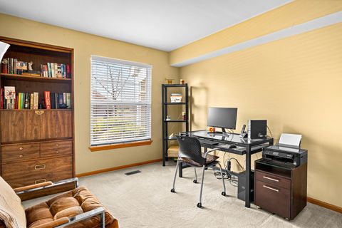 Tiny photo for 13809 S Bristlecone Drive #A, Plainfield, IL 60544 (MLS # 12599732)