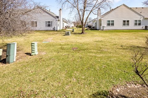 Tiny photo for 13809 S Bristlecone Drive #A, Plainfield, IL 60544 (MLS # 12599732)