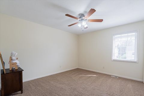 Tiny photo for 2511 Grey Fox Trail, Bloomington, IL 61705 (MLS # 12603257)