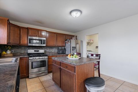 Tiny photo for 2511 Grey Fox Trail, Bloomington, IL 61705 (MLS # 12603257)