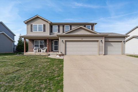 Photo of 2511 Grey Fox Trail, Bloomington, IL 61705 (MLS # 12603257)