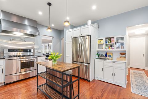 Tiny photo for 9950 S Hamilton Avenue, Chicago, IL 60643 (MLS # 12584401)