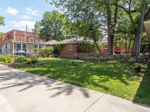 Tiny photo for 9950 S Hamilton Avenue, Chicago, IL 60643 (MLS # 12584401)