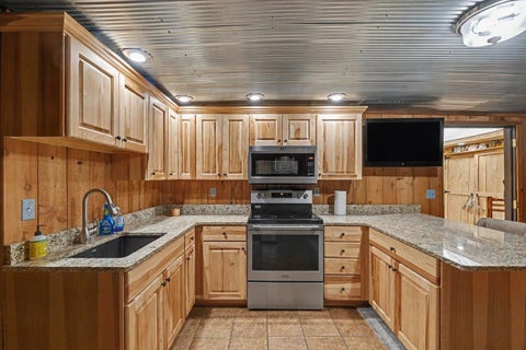 Tiny photo for 13550 B Hungry Hollow Road, Danville, IL 61834 (MLS # 12717780)