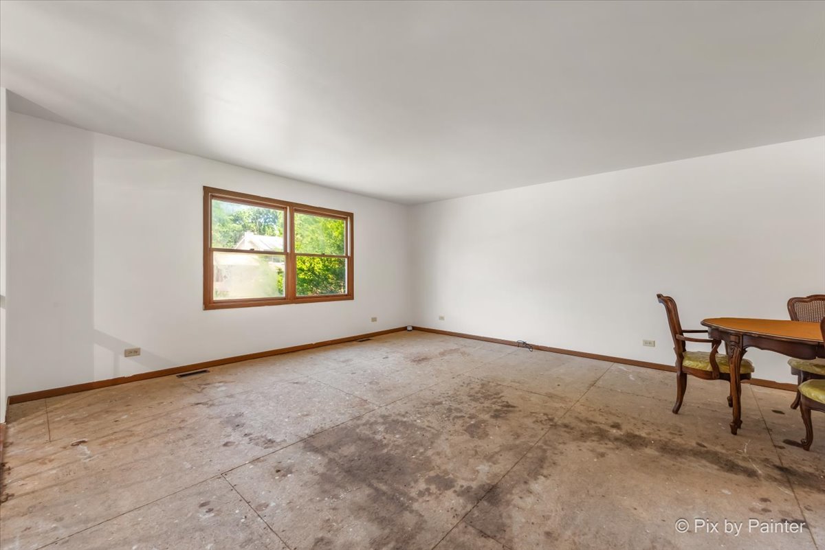 1208 Hilltop Boulevard