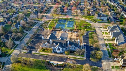 Tiny photo for 187 Benton Lane, Bloomingdale, IL 60108 (MLS # 12627553)