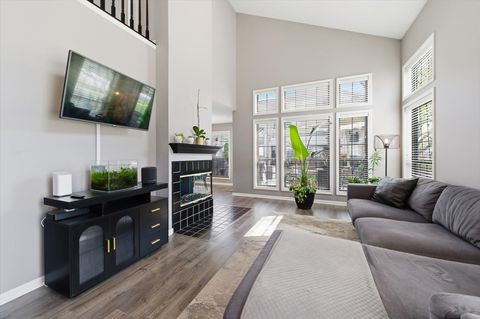 Tiny photo for 187 Benton Lane, Bloomingdale, IL 60108 (MLS # 12627553)