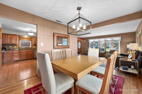 Tiny photo for 5737 N Oketo Avenue, Chicago, IL 60631 (MLS # 12514790)