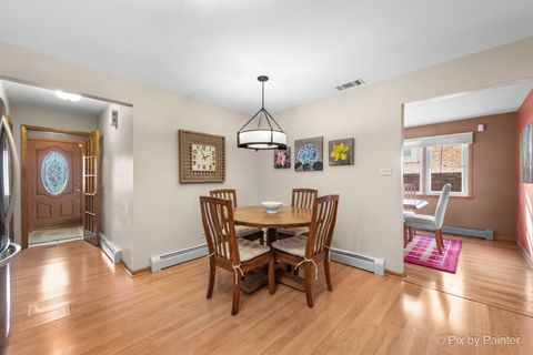 Tiny photo for 5737 N Oketo Avenue, Chicago, IL 60631 (MLS # 12514790)
