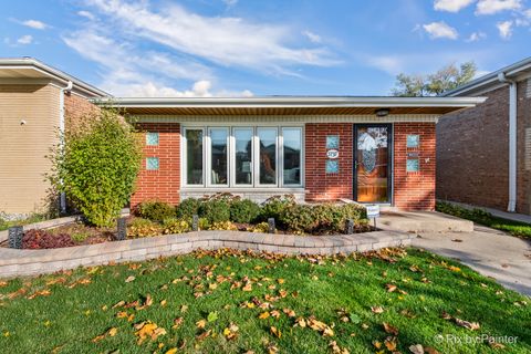 Photo of 5737 N Oketo Avenue, Chicago, IL 60631 (MLS # 12514790)