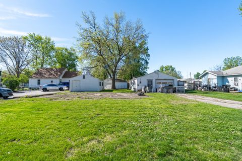 505 Pine Street Normal IL 61761