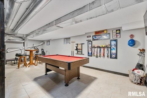 Tiny photo for 302 9TH Street, Silvis, IL 61282 (MLS # QC4269508)