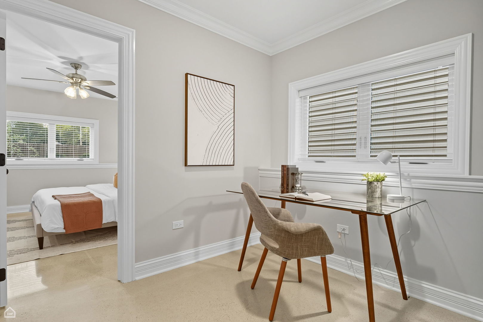 Chicago, Illinois 60624, United States, 2 Bedrooms Bedrooms, ,3 BathroomsBathrooms,Residential,Active,248494