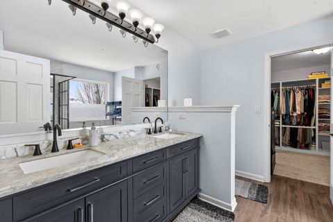 Tiny photo for 2535 Bauer Road, North Aurora, IL 60542 (MLS # 12526469)