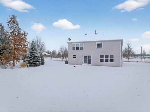 Tiny photo for 2535 Bauer Road, North Aurora, IL 60542 (MLS # 12526469)