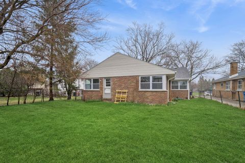 Tiny photo for 1812 Winthrop Road, Highland Park, IL 60035 (MLS # 12524849)