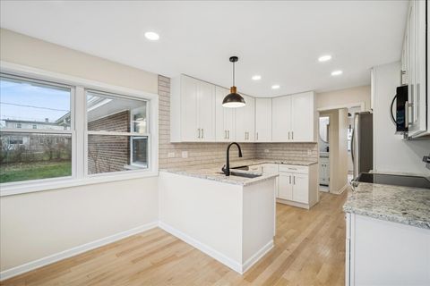 Tiny photo for Highland Park, IL 60035 (MLS # 12524849)