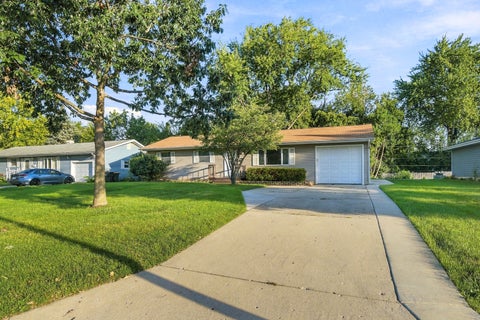 Tiny photo for 145 Shawnee Drive, Carol Stream, IL 60188 (MLS # 12787320)