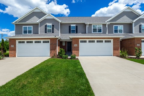 Photo of 4069 Orchard Drive, Bettendorf, IA 52722 (MLS # 12762547)