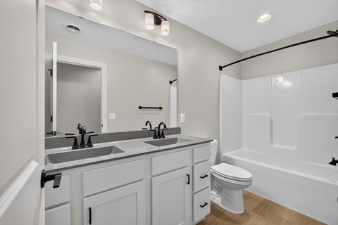Tiny photo for 4069 Orchard Drive, Bettendorf, IA 52722 (MLS # 12762547)