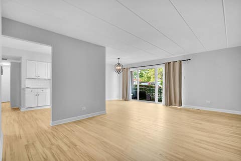 Tiny photo for 4716 W 106th Place #1C, Oak Lawn, IL 60453 (MLS # 12723471)