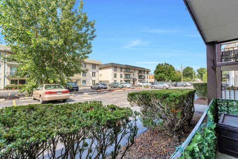 Tiny photo for 4716 W 106th Place #1C, Oak Lawn, IL 60453 (MLS # 12723471)