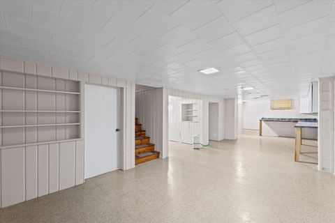 Tiny photo for 911 S New Street, Champaign, IL 61820 (MLS # 12622150)