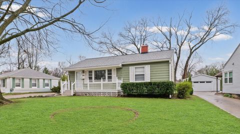Tiny photo for 911 S New Street, Champaign, IL 61820 (MLS # 12622150)