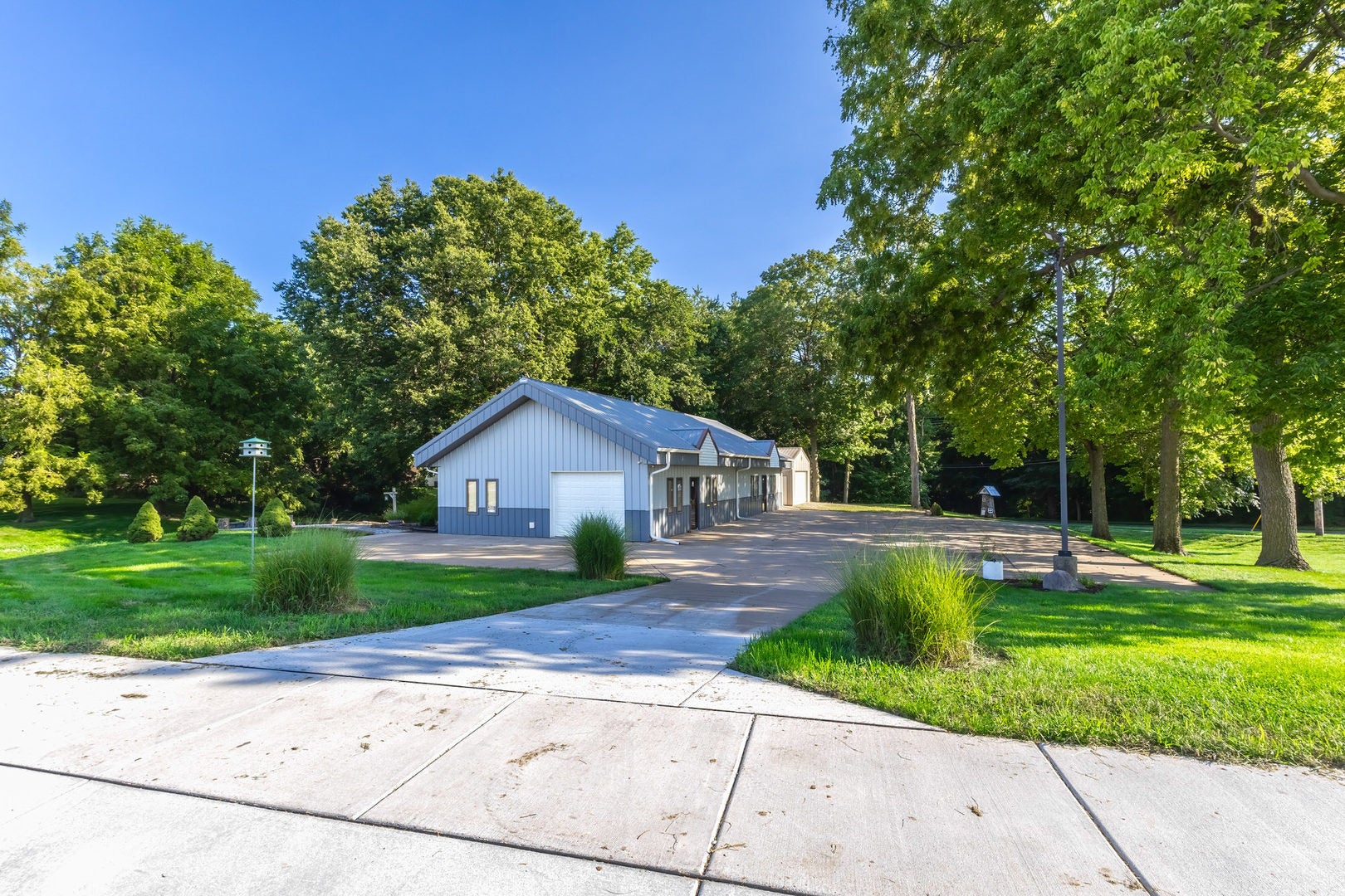 1698 Iowa Drive