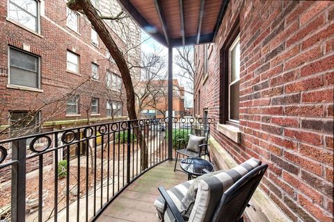 Tiny photo for 3640 N Pine Grove Avenue #1W, Chicago, IL 60613 (MLS # 12590421)