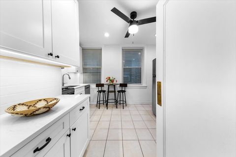 Tiny photo for 3640 N Pine Grove Avenue #1W, Chicago, IL 60613 (MLS # 12590421)