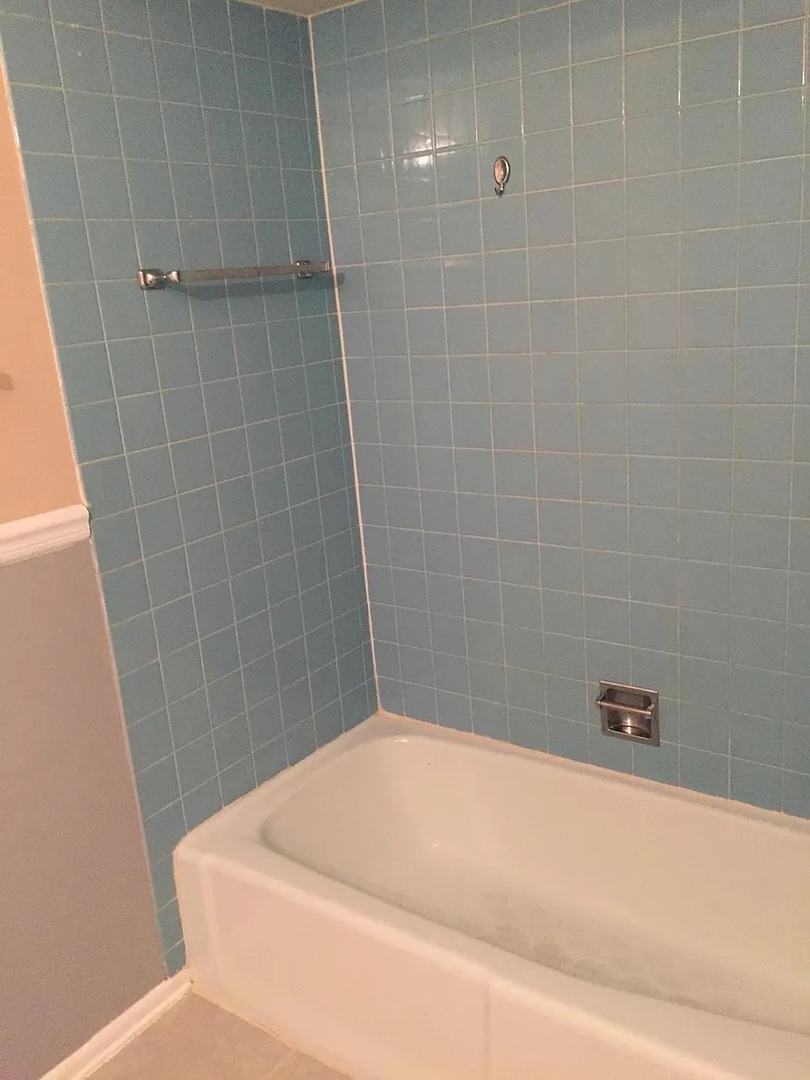 Hanover Park, Illinois 60133, United States, 3 Bedrooms Bedrooms, ,2 BathroomsBathrooms,Residential,Active,252992