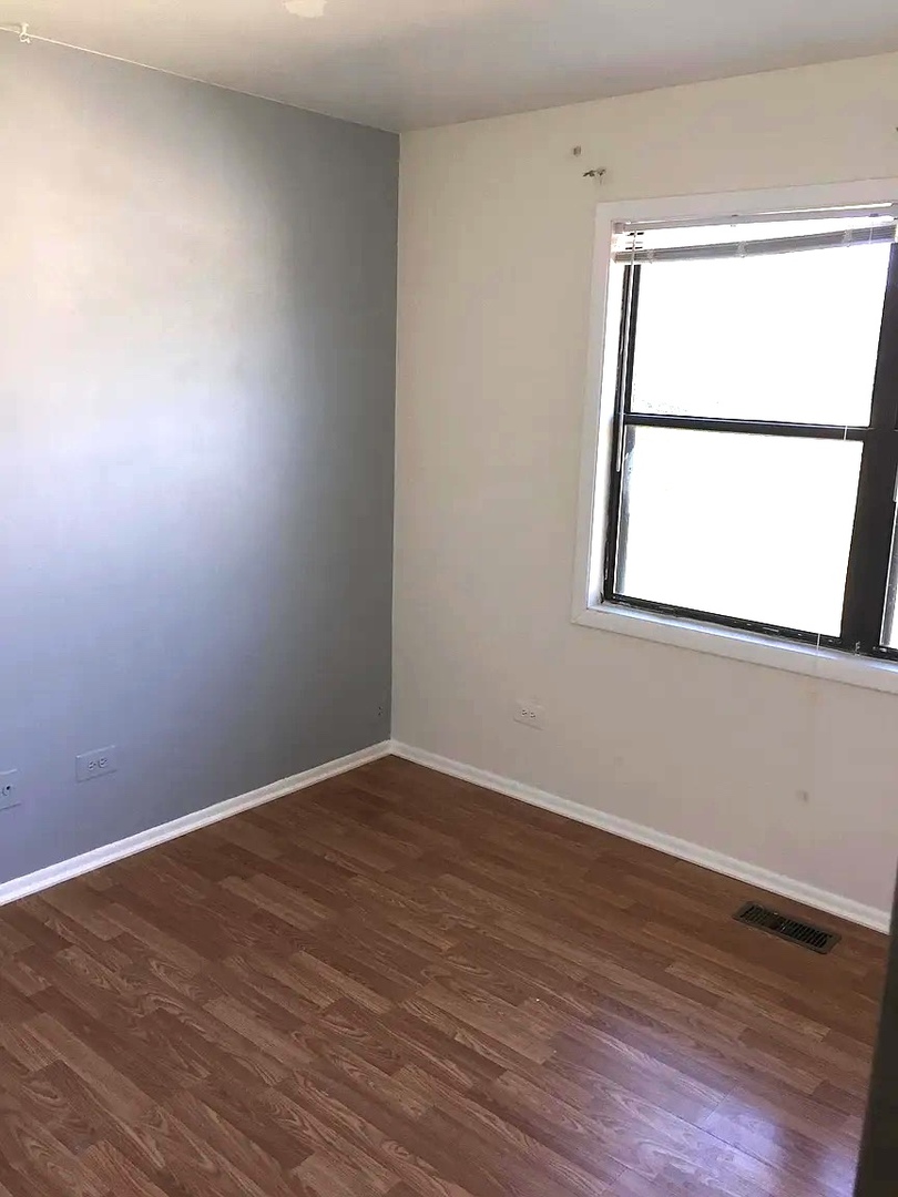 Hanover Park, Illinois 60133, United States, 3 Bedrooms Bedrooms, ,2 BathroomsBathrooms,Residential,Active,252992