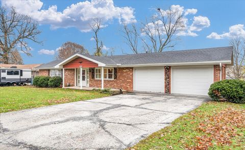 A home in Farmer City