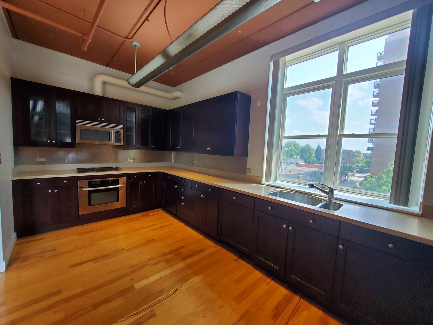 10 S Dunton Avenue 306