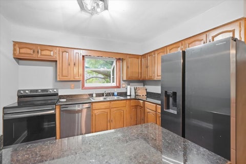 Tiny photo for 1807 Elmwood Drive, Lindenhurst, IL 60046 (MLS # 12768160)