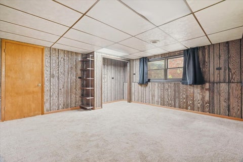 Tiny photo for 1807 Elmwood Drive, Lindenhurst, IL 60046 (MLS # 12768160)