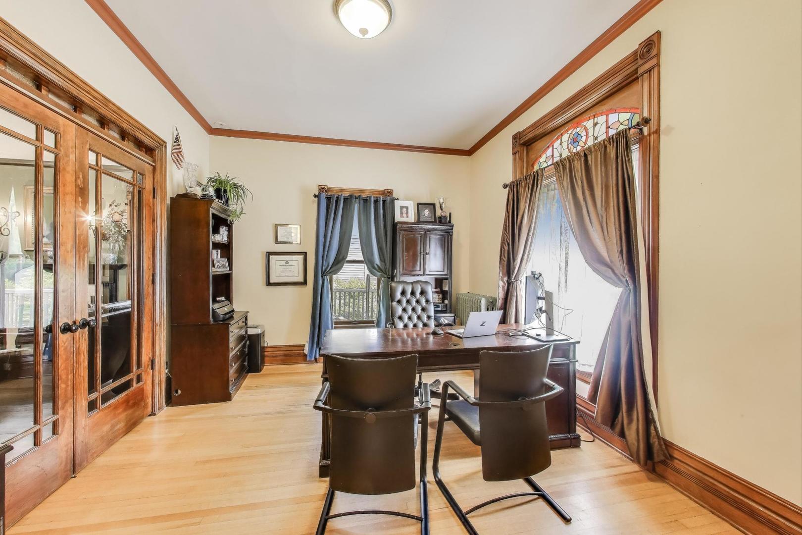 35 KEYSTONE Avenue