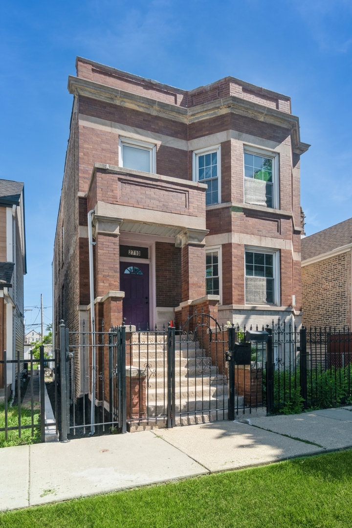 2710 W 18th Street
