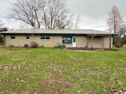 A home in Franklin Grove