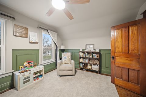 Tiny photo for 2409 Farnam Street, Davenport, IA 52803 (MLS # 12607623)